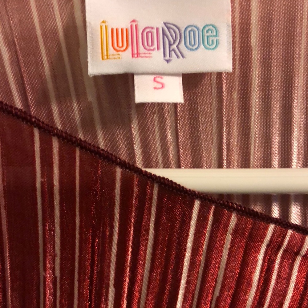 Size small LuLaRoe Shirley kimono NWT